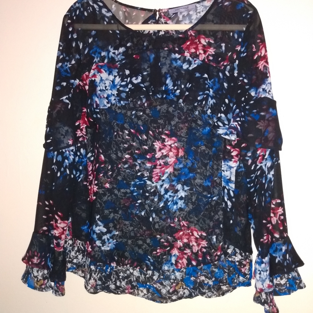 Ruffle Top